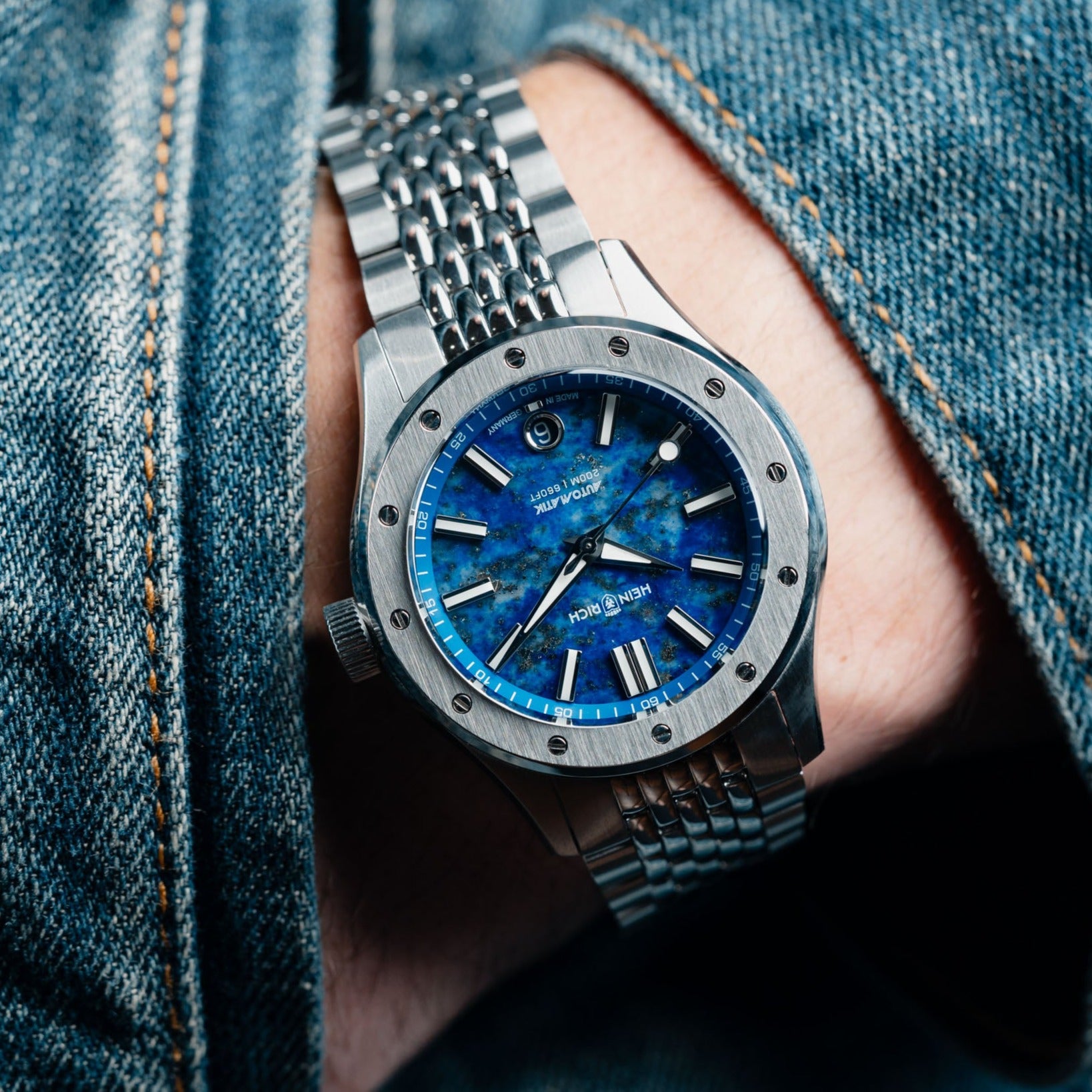 Helicoprion Carnelian & Lapis Lazuli - HEINRICH watches