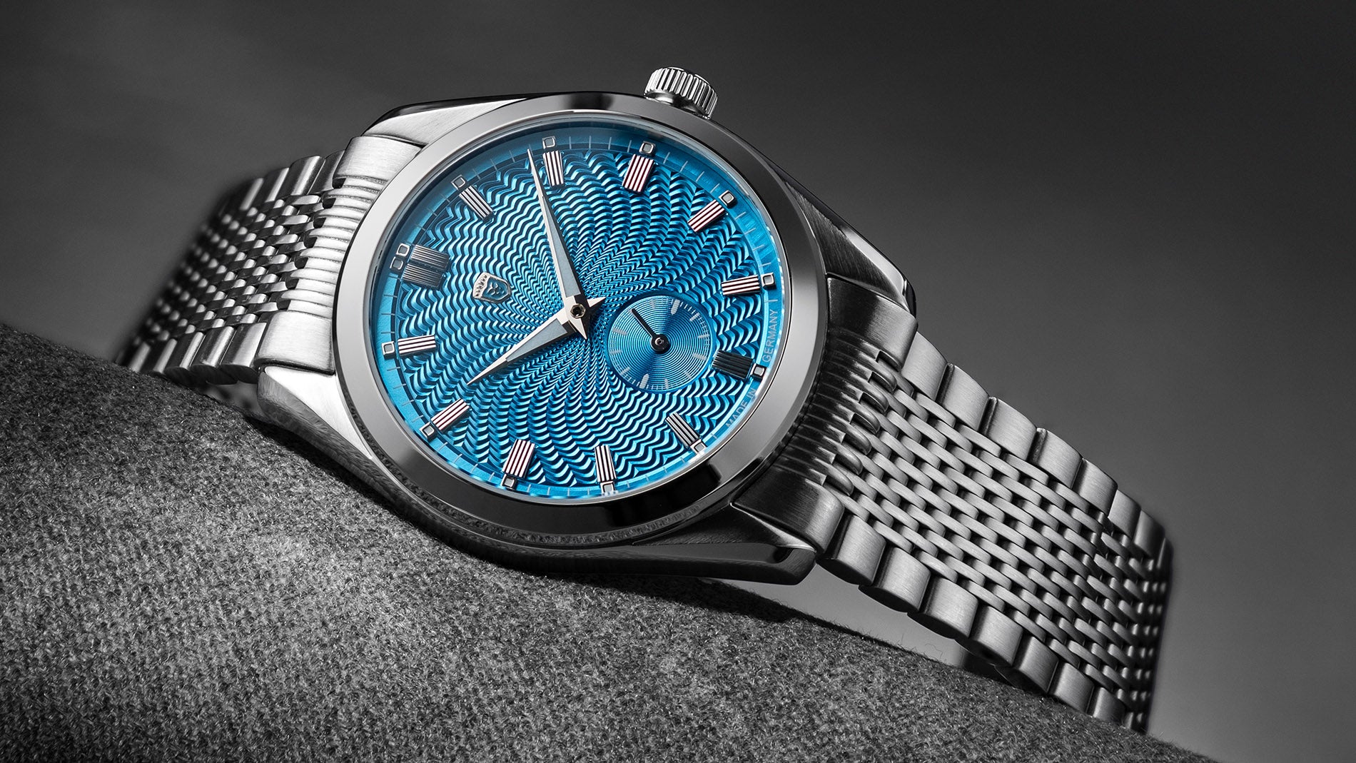 Heinrich Radiance with turquoise guilloche dial